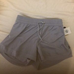 2/$25✨BRAND NEW Reebok Shorts